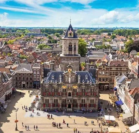 Riva - Delft Hága