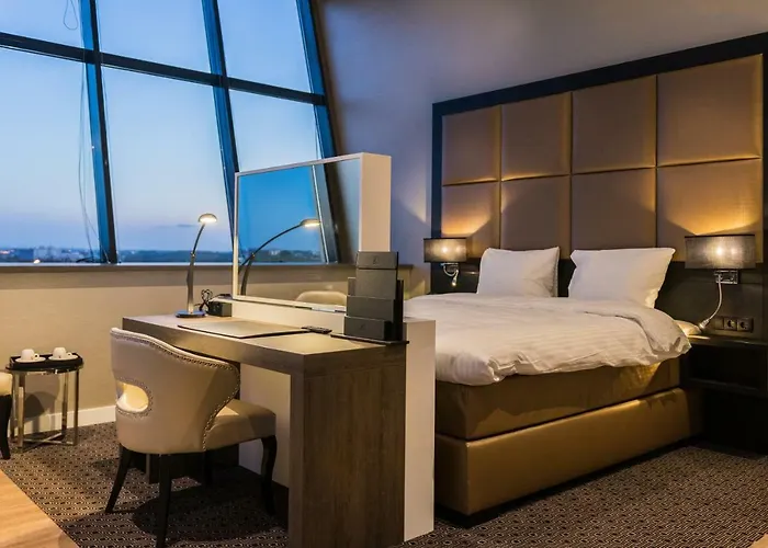 Riva - Delft 4* La Haya