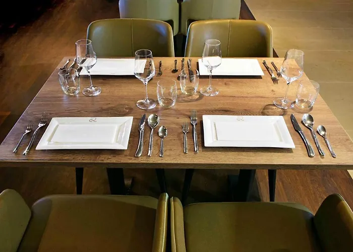 Riva - Delft Hotel 4*