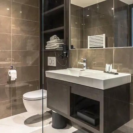 Riva - Delft Hotel L'Aia