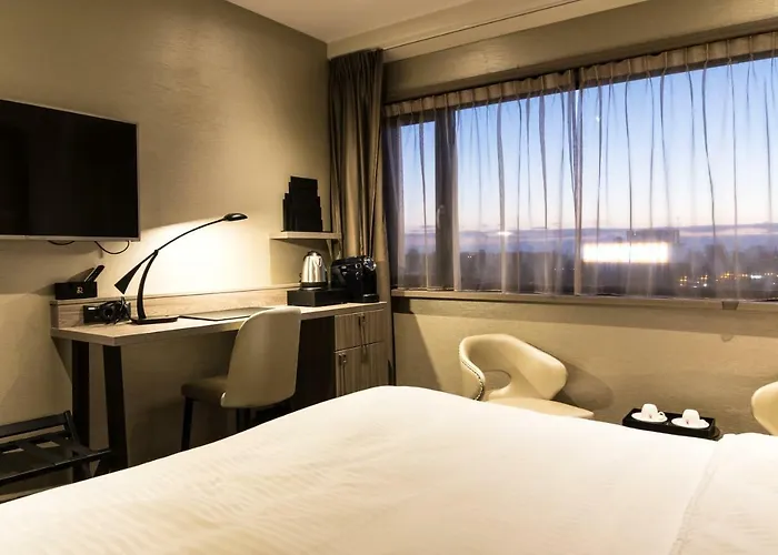 Riva - Delft 4* لاهاي